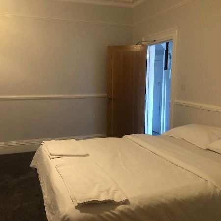 371 Guest House Ig1 4Uq イルフォード エクステリア 写真